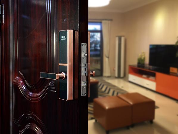 智能鎖視頻詳細安裝,智能門鎖安裝