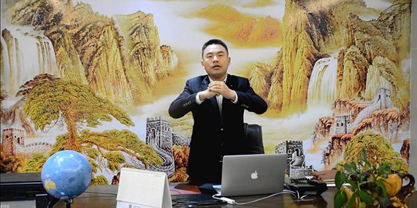 皇迪家用智能鎖生產(chǎn)廠家向廣大用戶拜年啦