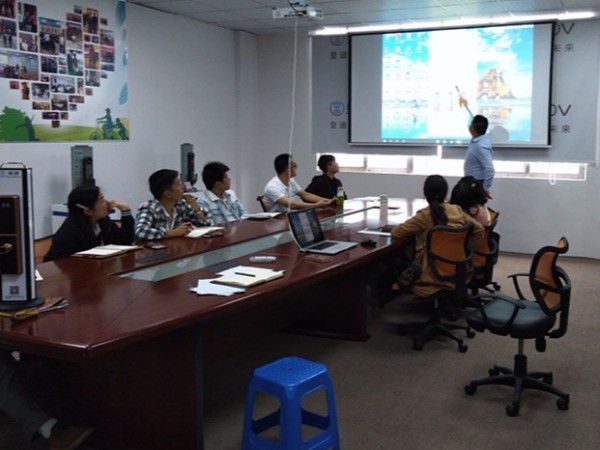 交流學(xué)習(xí)，共同進(jìn)步：皇迪智能鎖部門分享會(huì)順利召開